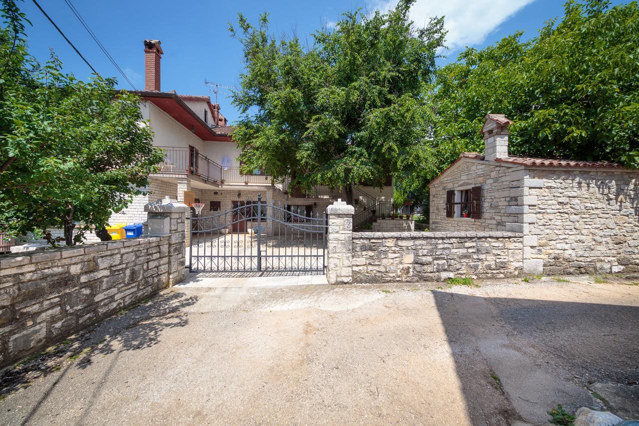 קאנפאנאר Apartments Mirjana 1655 מראה חיצוני תמונה
