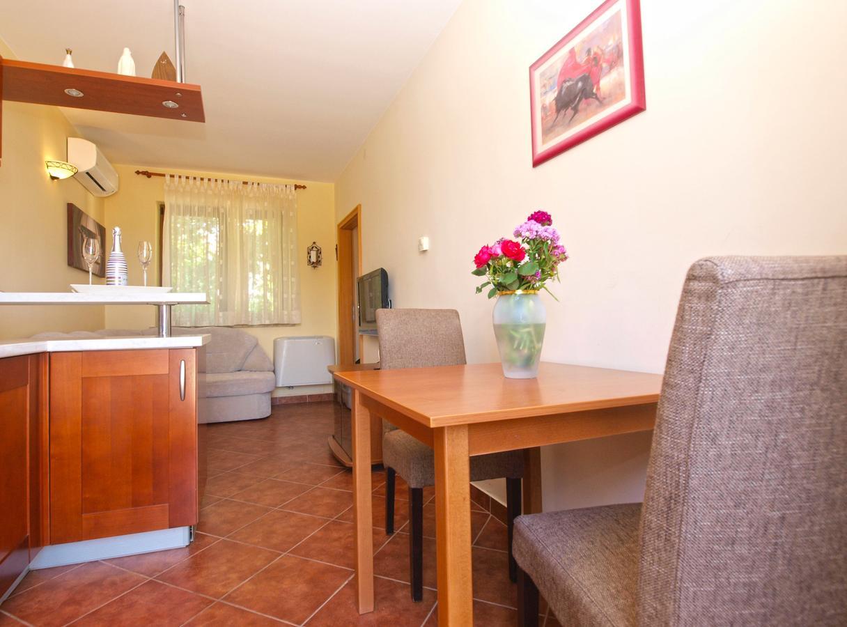 קאנפאנאר Apartments Mirjana 1655 מראה חיצוני תמונה